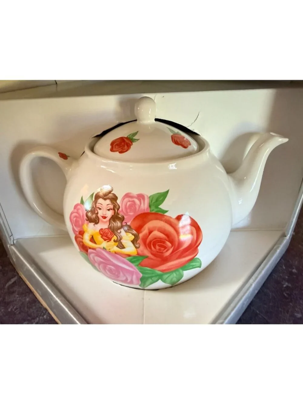 Walt Disney World Exclusive Ceramic Beauty & The Beast Princess Belle Teapot NOB - Picture 2 of 9